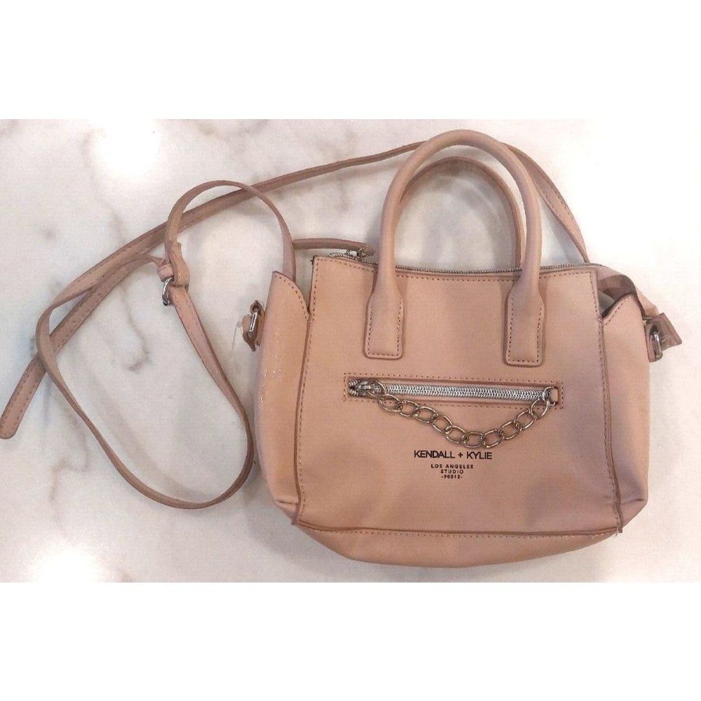 Kendall & Kylie Blush Medium Crossbody Handbag - 9" x 7"‎ x 3.5"